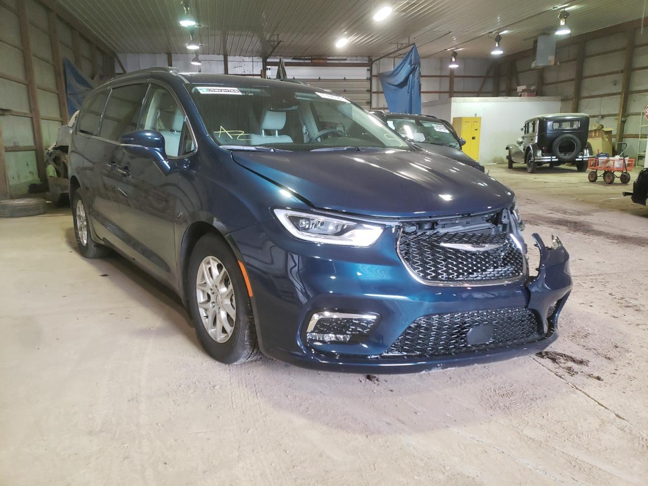 CHRYSLER PACIFICA 2021 with VIN 2C4RC1BG9MR601370 - Photo from auction