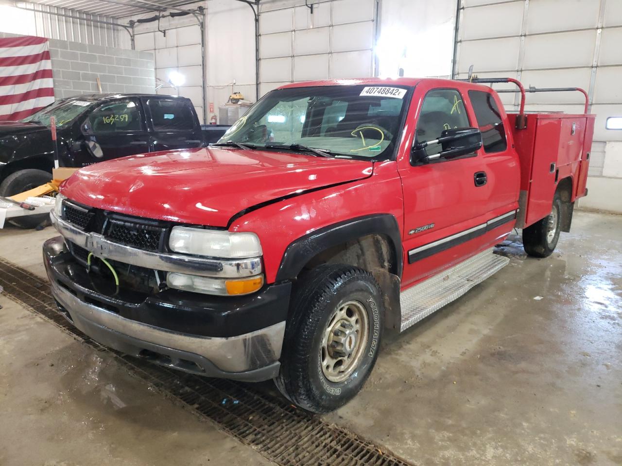 Photo 2 from auction – 2001 CHEVROLET SILVERADO with VIN 1GCHK29U71E127332
