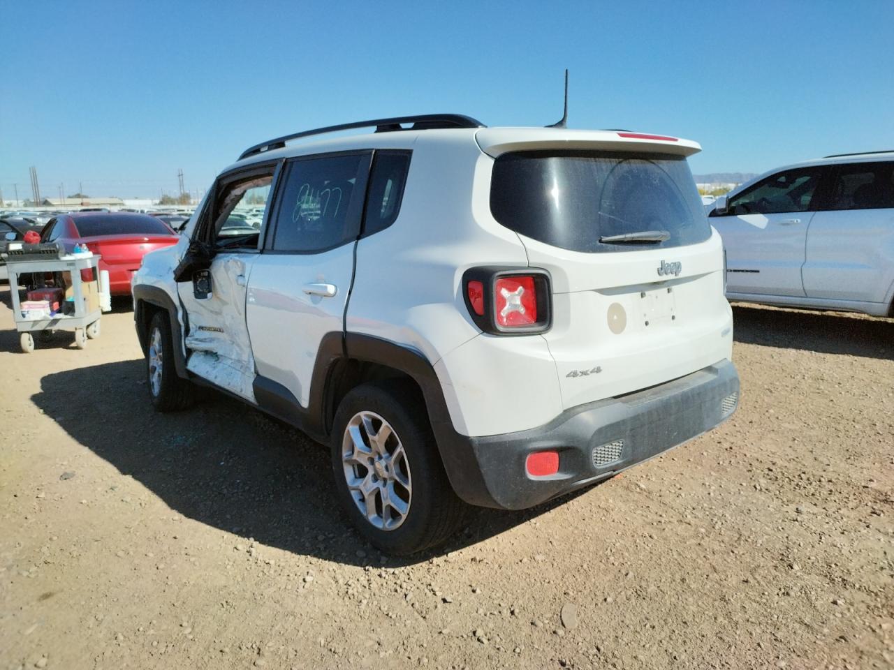 Photo 3 from auction – 2015 JEEP RENEGADE L with VIN ZACCJBBT4FPB87548