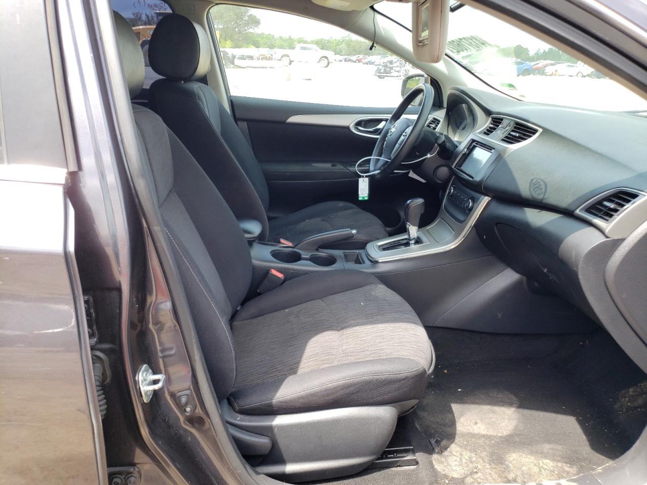Photo 5 from auction – 2015 NISSAN SENTRA S with VIN 3N1AB7AP2FL691565