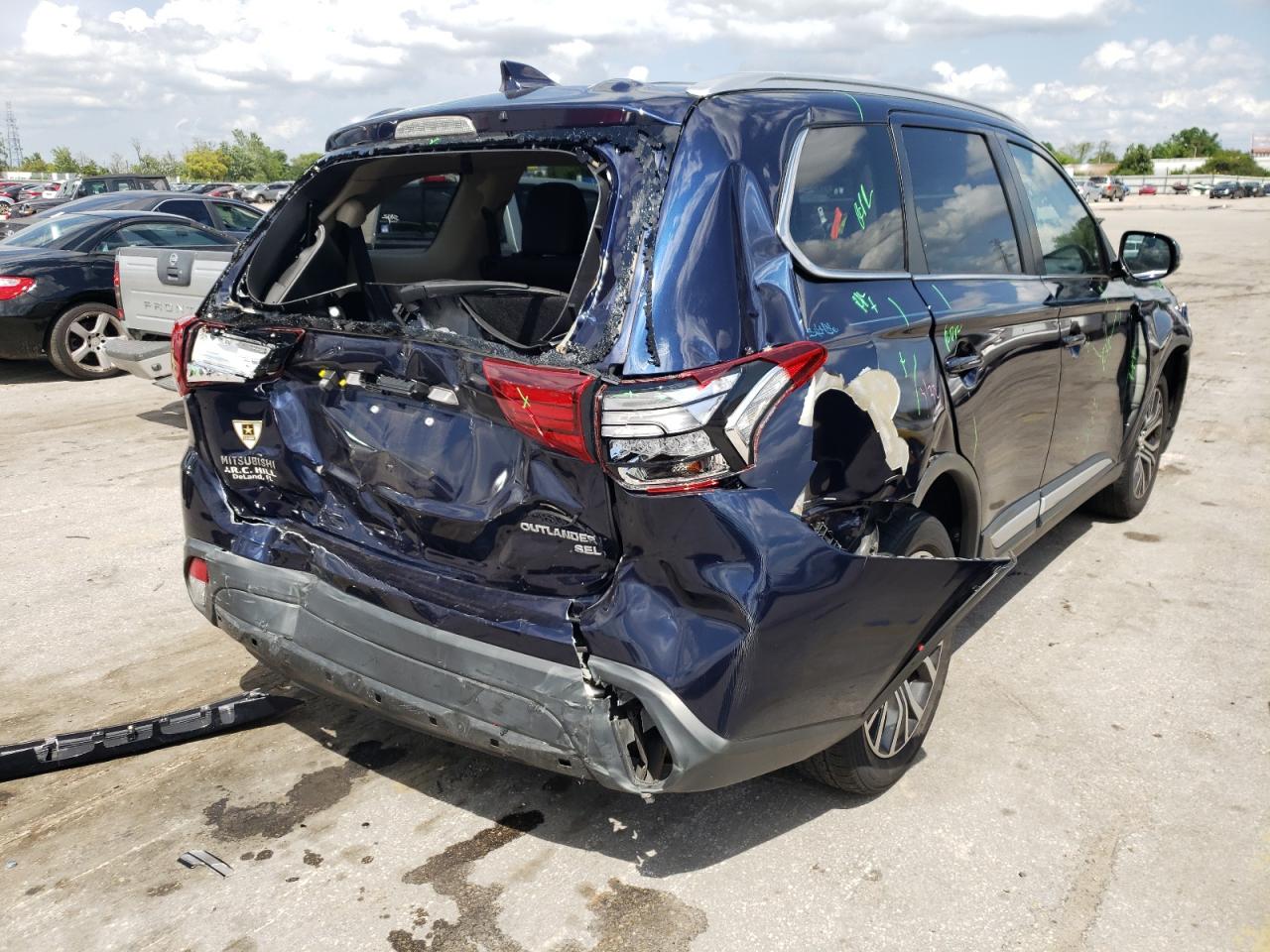 Photo 4 from auction – 2018 MITSUBISHI OUTLANDER with VIN JA4AD3A34JZ058252