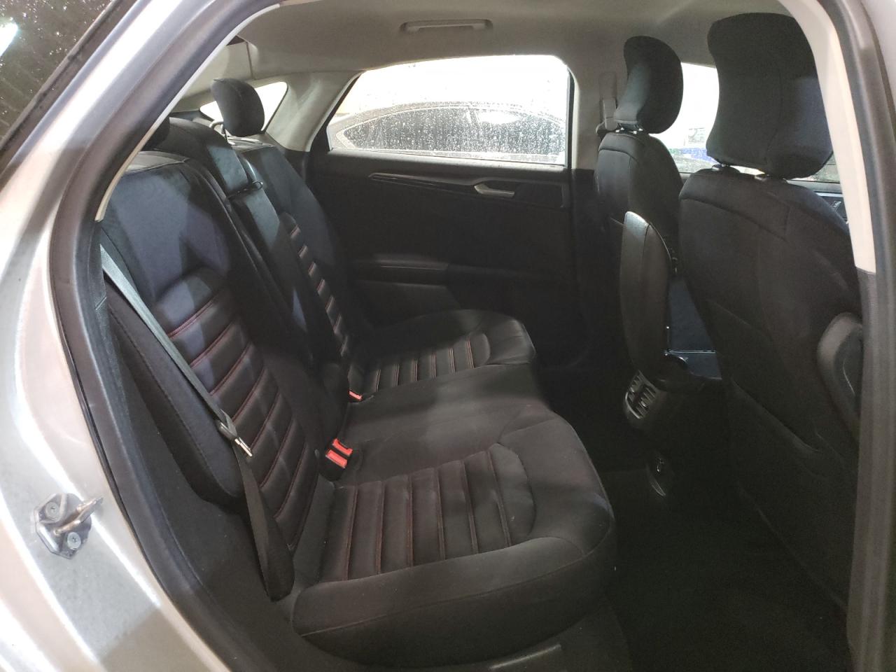 Photo 6 from auction – 2016 FORD FUSION SE with VIN 3FA6P0HD9GR346688