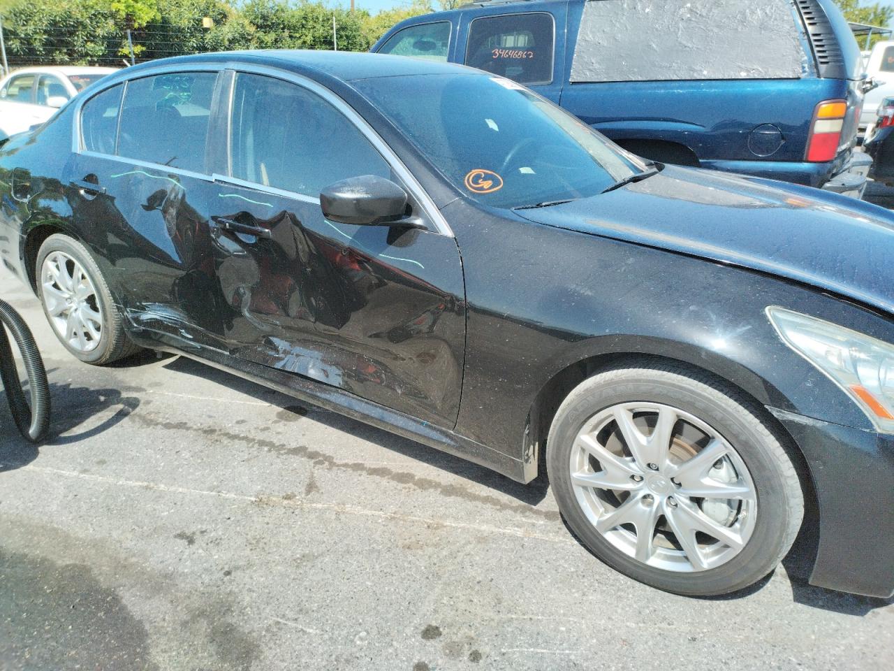 Photo 9 from auction – 2011 INFINITI G37 BASE with VIN JN1CV6APXBM503563