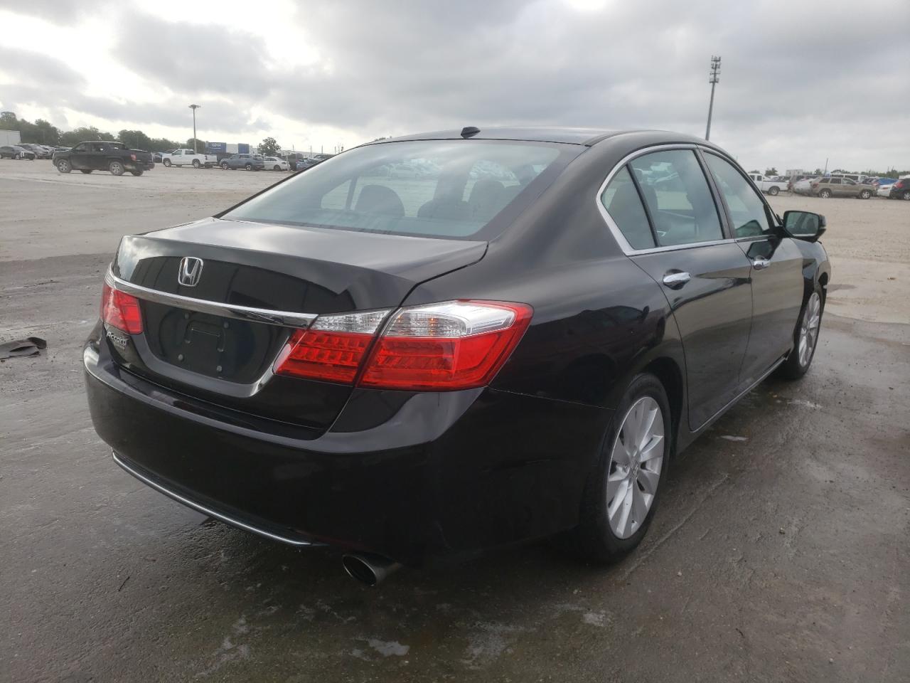 Photo 4 from auction – 2014 HONDA ACCORD EXL with VIN 1HGCR2F81EA116273