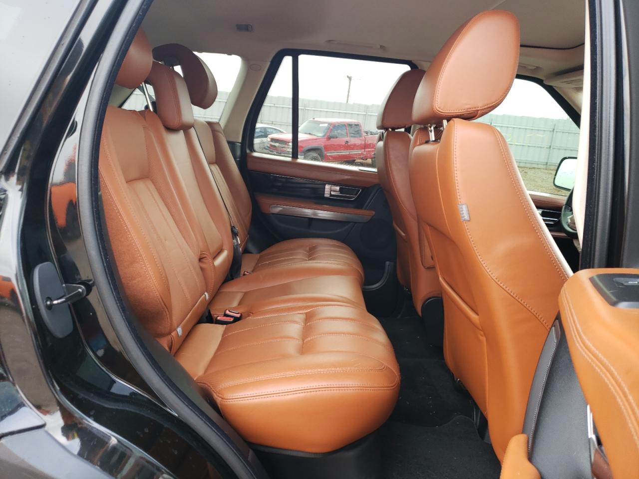 Photo 6 from auction – 2011 LAND ROVER RANGE ROVE with VIN SALSK2D44BA705840