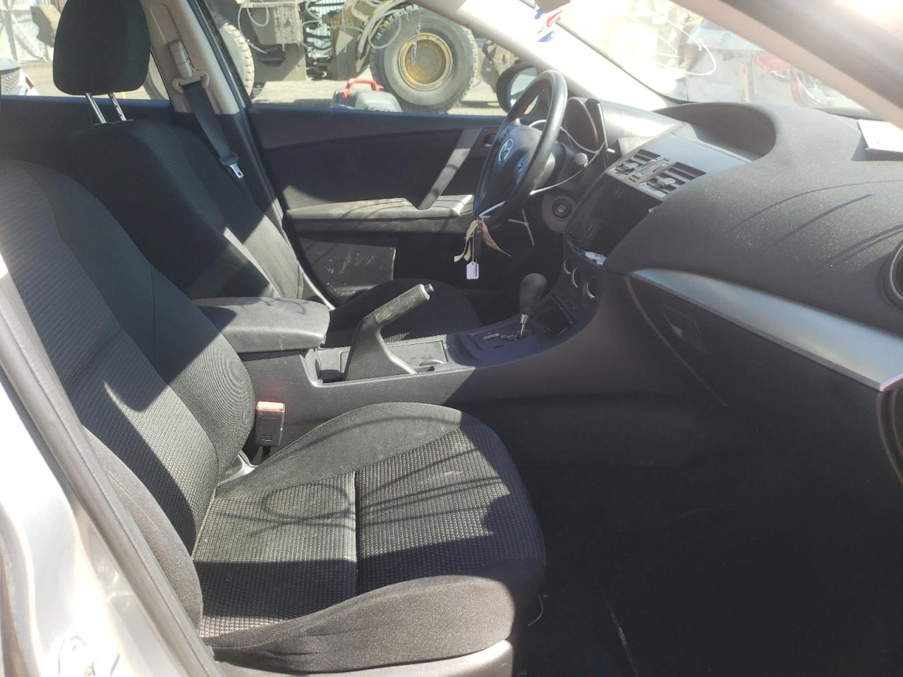 Zdjęcie 5 z aukcji – 2012 MAZDA 3 I z VIN JM1BL1UF4C1589380
