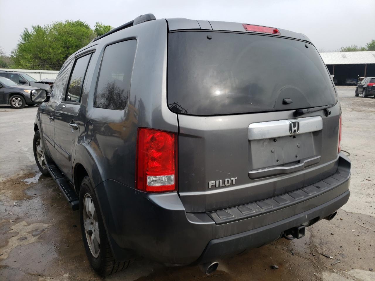 Photo 3 from auction – 2011 HONDA PILOT EXL with VIN 5FNYF3H55BB029369