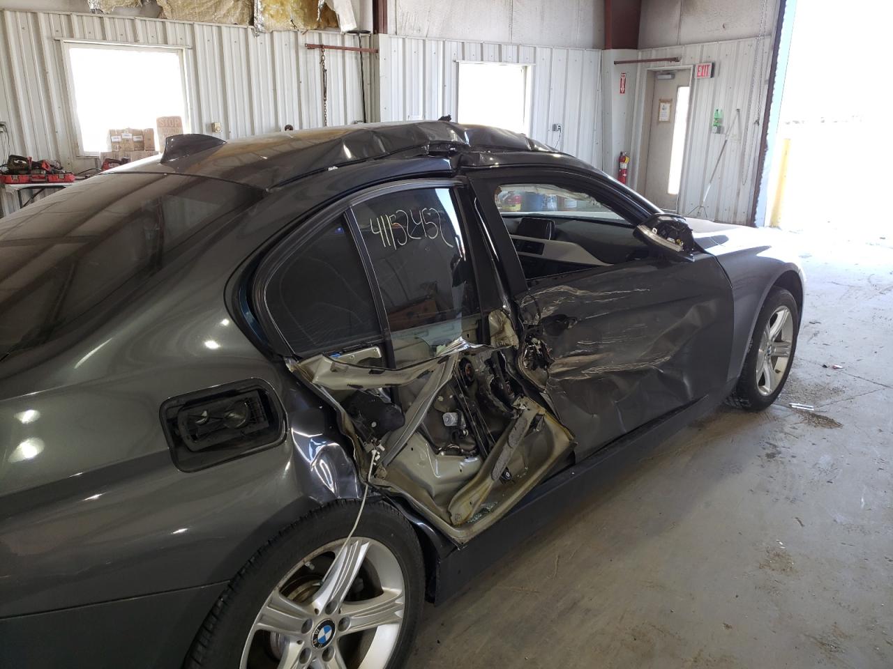 Photo 9 from auction – 2014 BMW 320 I XDRI with VIN WBA3C3G59ENS71511