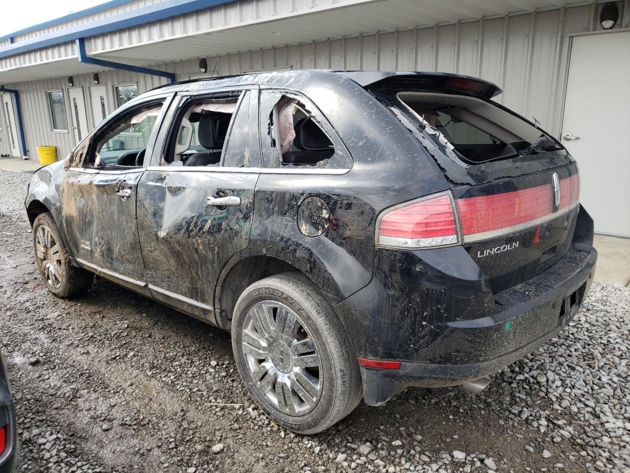 Photo 3 from auction – 2009 LINCOLN MKX with VIN 2LMDU68CX9BJ02473