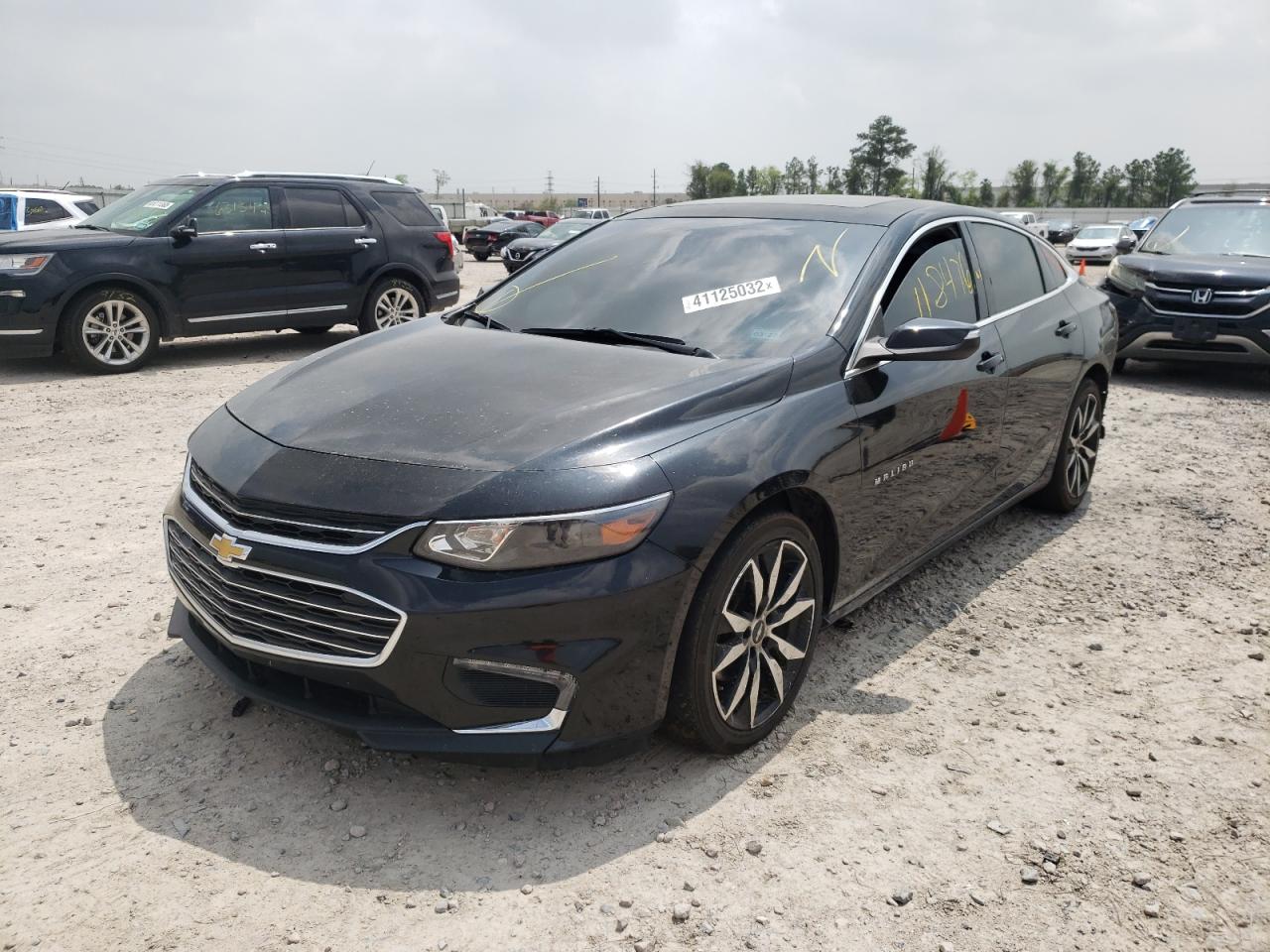 Photo 2 from auction – 2016 CHEVROLET MALIBU LT with VIN 1G1ZE5ST7GF247545