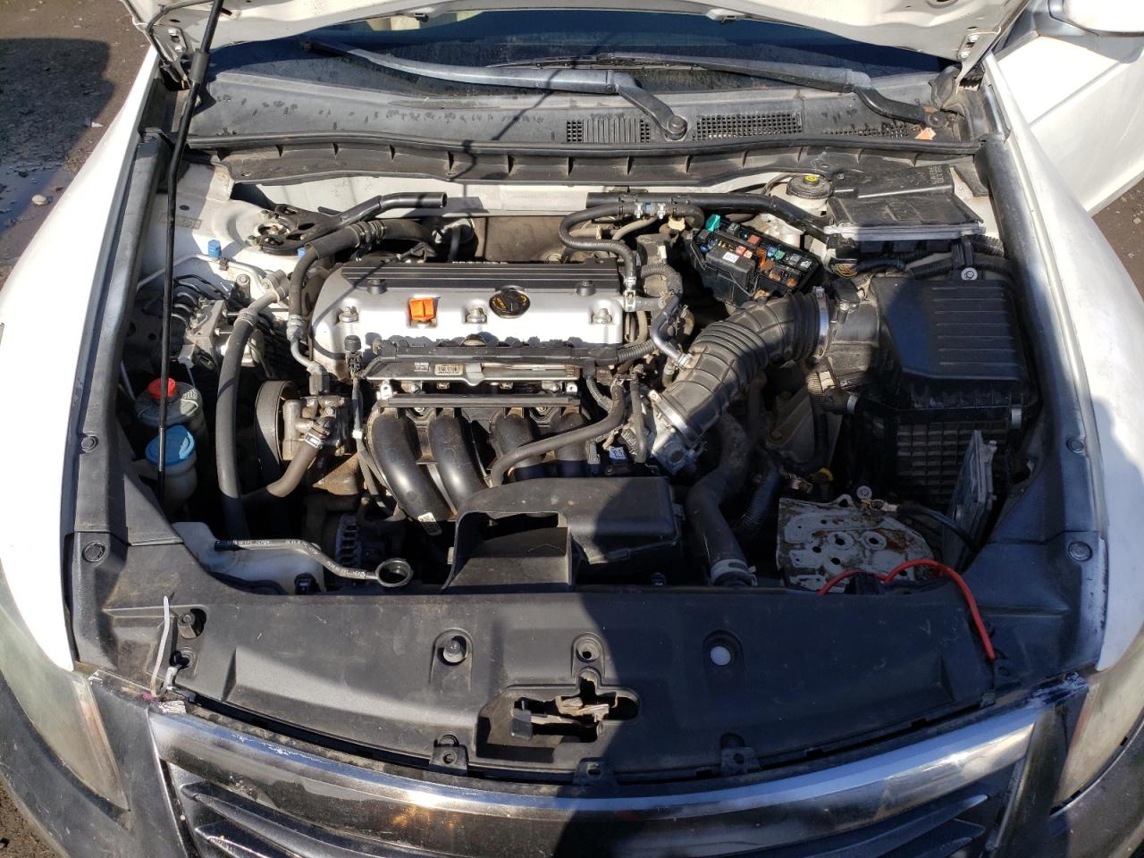 Photo 7 from auction – 2011 HONDA ACCORD EXL with VIN 1HGCP2F83BA025216