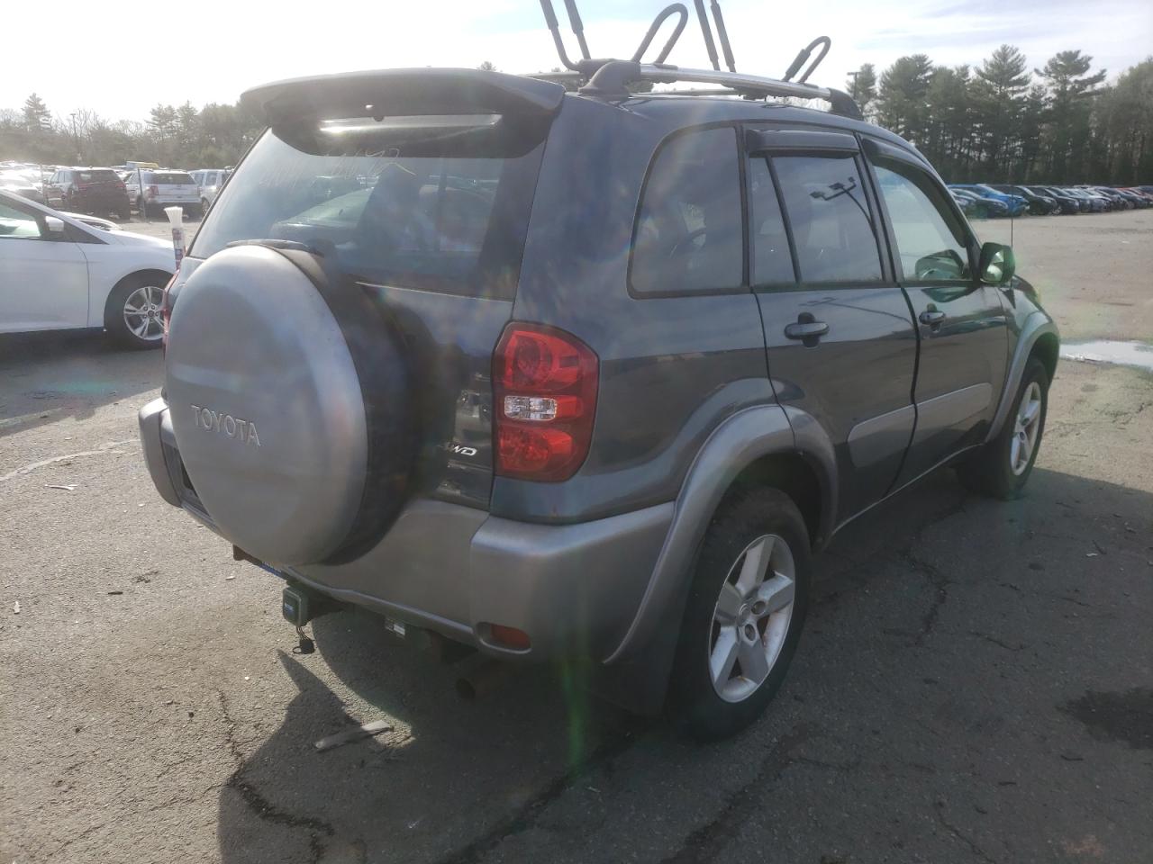 Photo 4 from auction – 2004 TOYOTA RAV4 with VIN JTEHD20V546009600