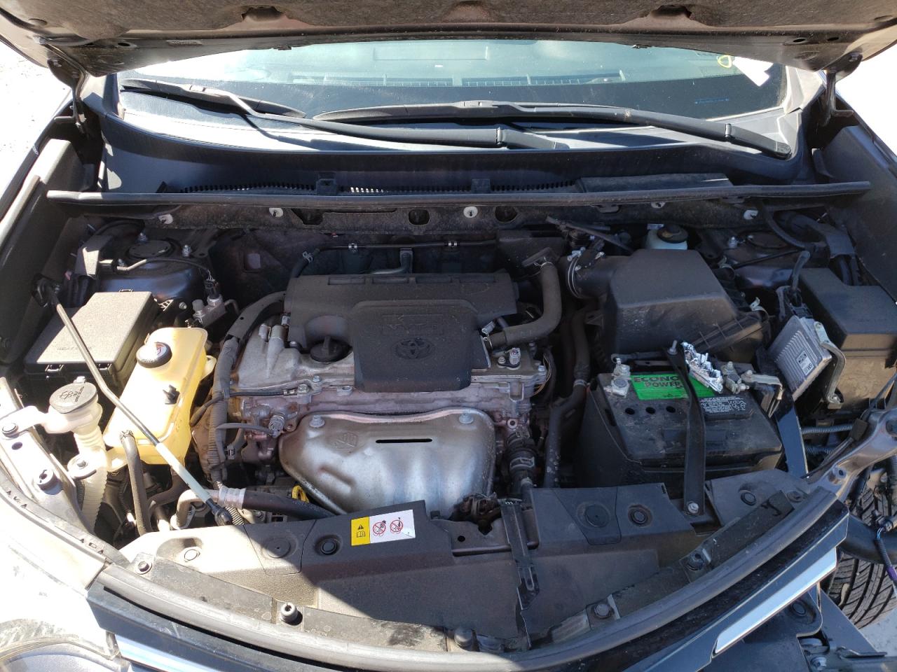 Photo 7 from auction – 2017 TOYOTA RAV4 LE with VIN JTMZFREV2HJ712580
