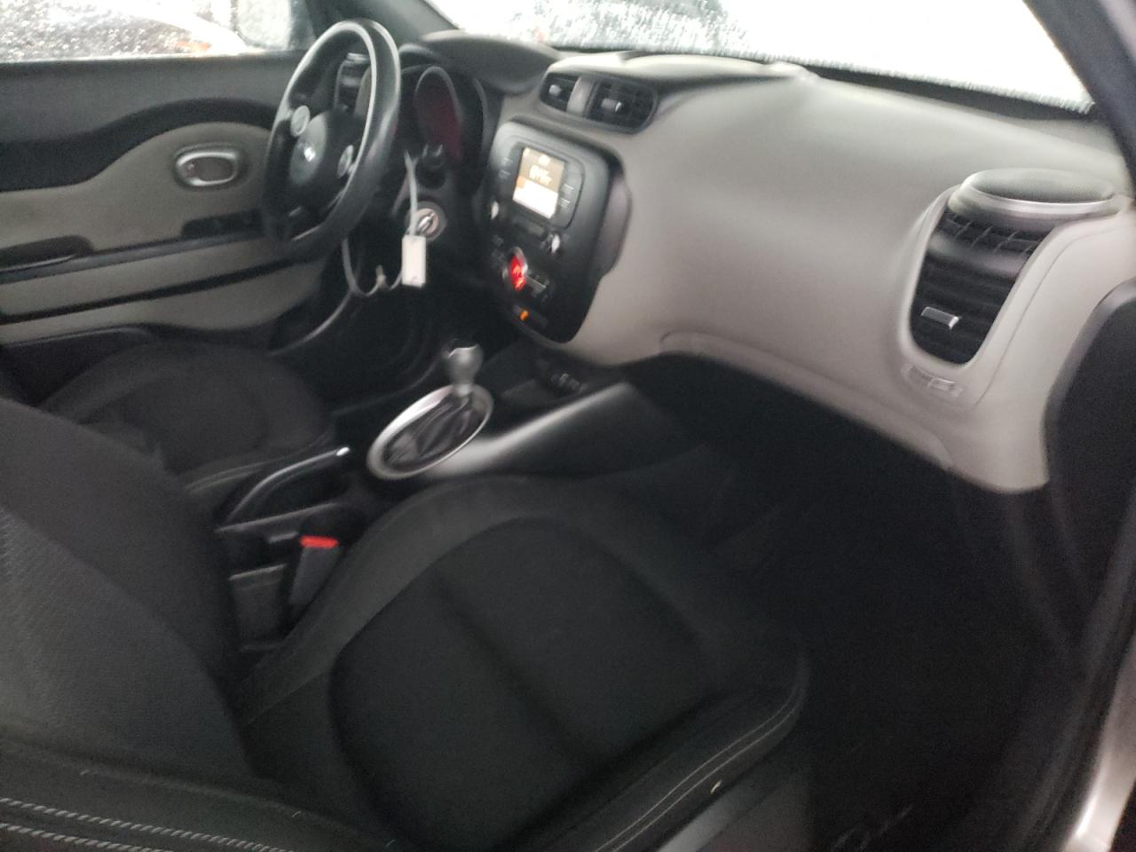 Photo 5 from auction – 2017 KIA SOUL + with VIN KNDJP3A55H7442657