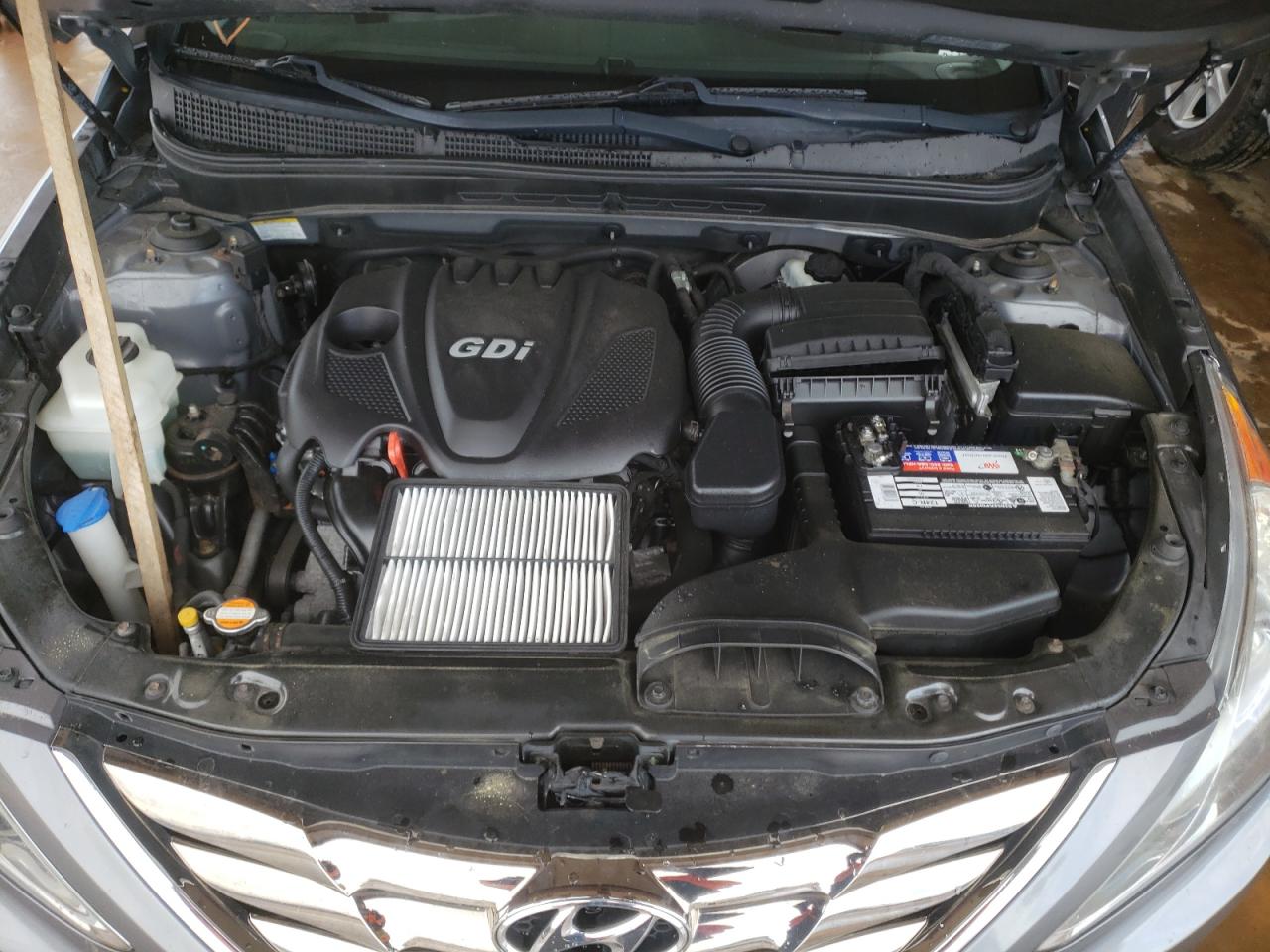 Photo 7 from auction – 2011 HYUNDAI SONATA SE with VIN 5NPEC4ACXBH281436