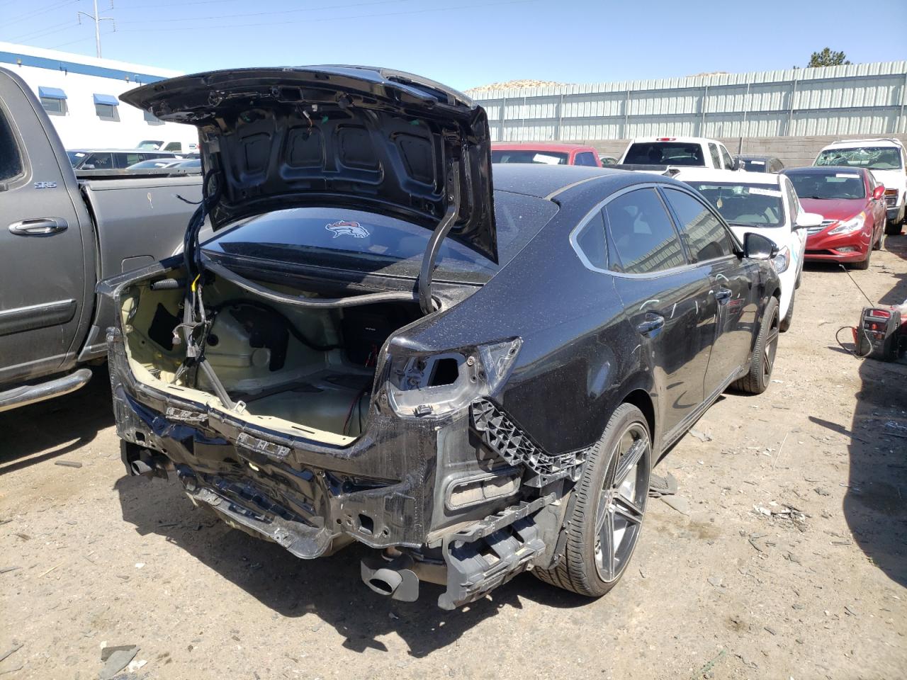 Photo 4 from auction – 2017 KIA CADENZA PR with VIN KNALC4J12H5058352