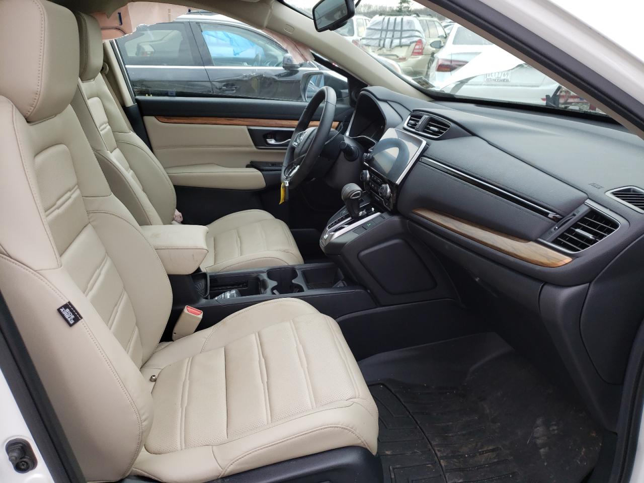 Photo 5 from auction – 2017 HONDA CR-V EXL with VIN 2HKRW2H80HH629042