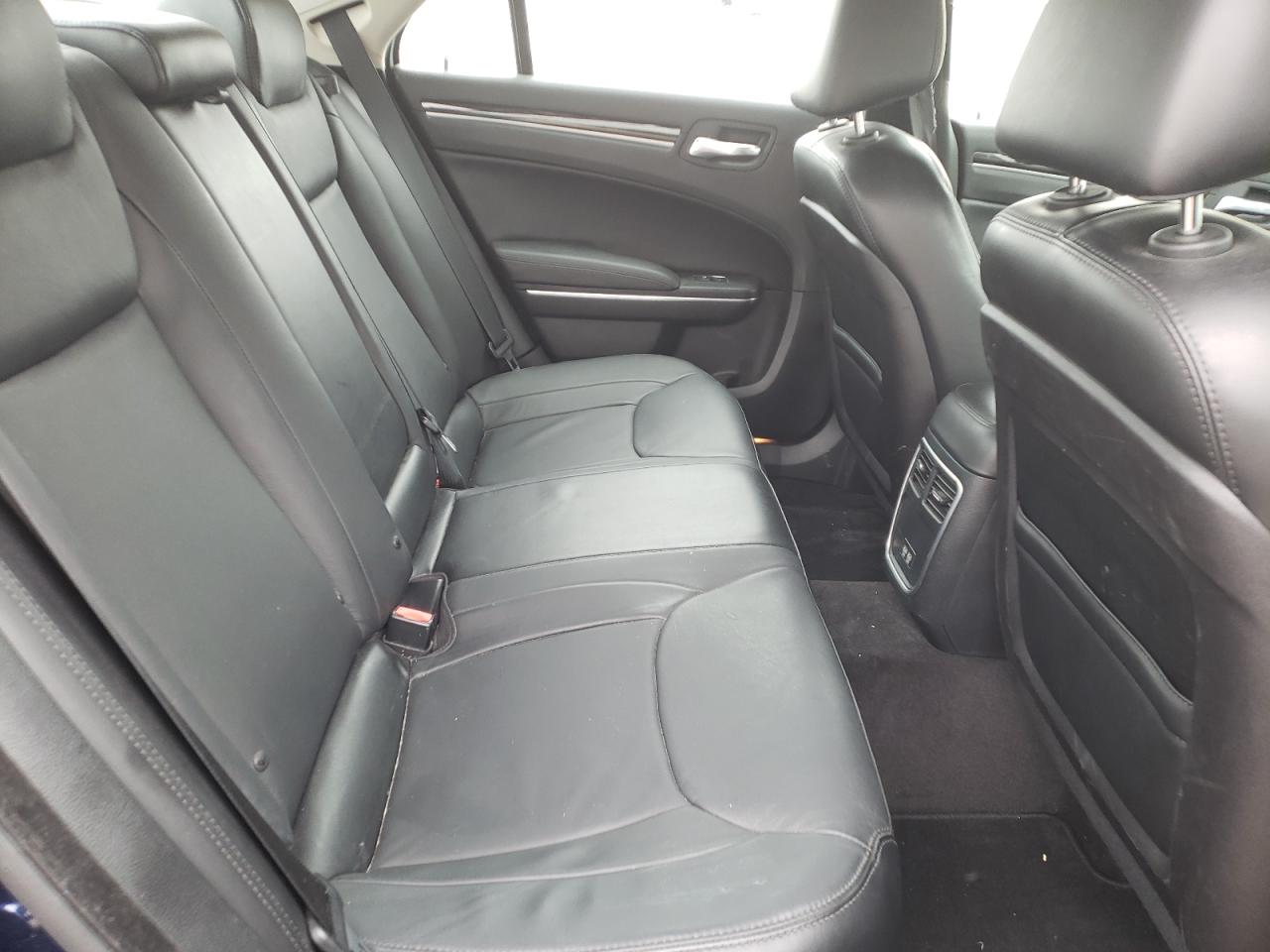 Photo 6 from auction – 2015 CHRYSLER 300 LIMITE with VIN 2C3CCARG0FH781735