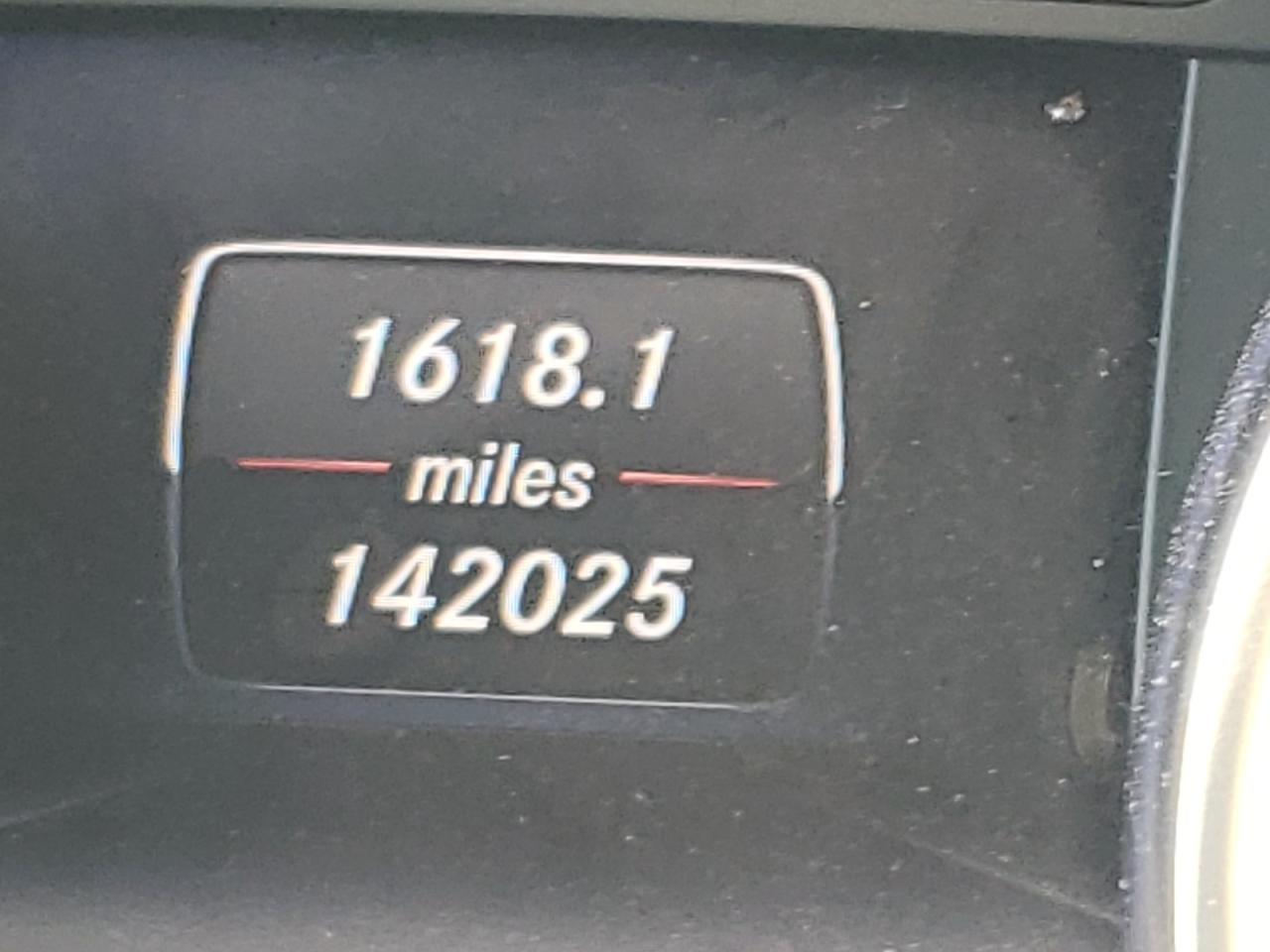 Photo 8 from auction – 2014 MERCEDES-BENZ ML 350 with VIN 4JGDA5JB5EA334176