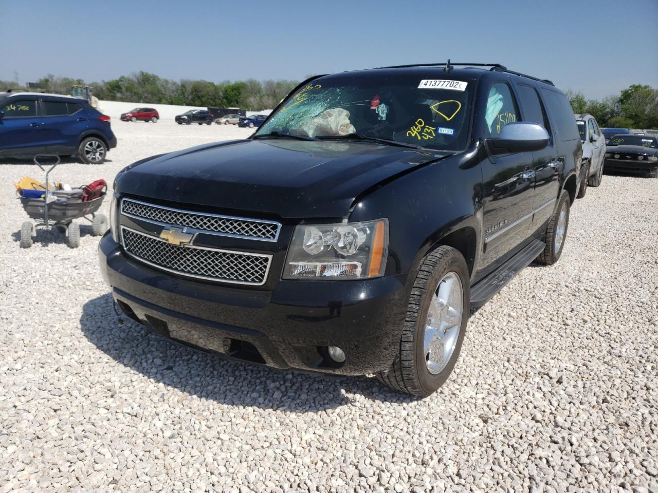 Photo 2 from auction – 2011 CHEVROLET SUBURBAN C with VIN 1GNSCKE03BR380431
