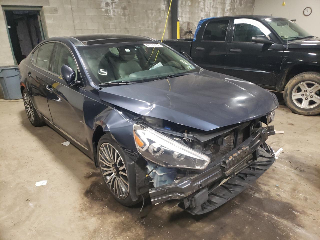KIA CADENZA PR 2014 with VIN KNALN4D78E5122769 - Photo from auction