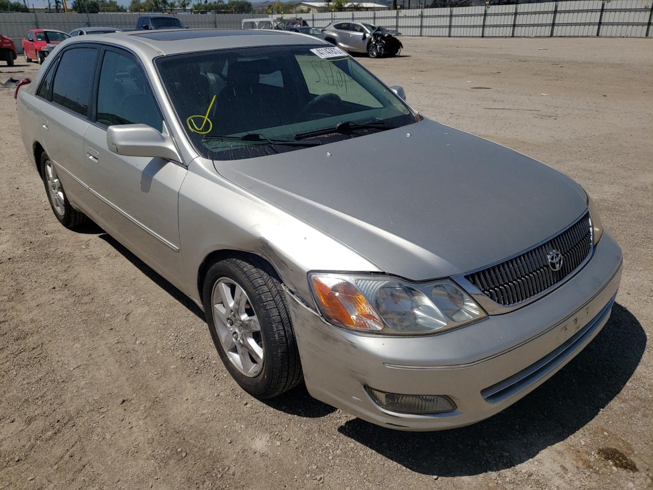 TOYOTA AVALON XL 2001 with VIN 4T1BF28B01U143545 - Photo from auction