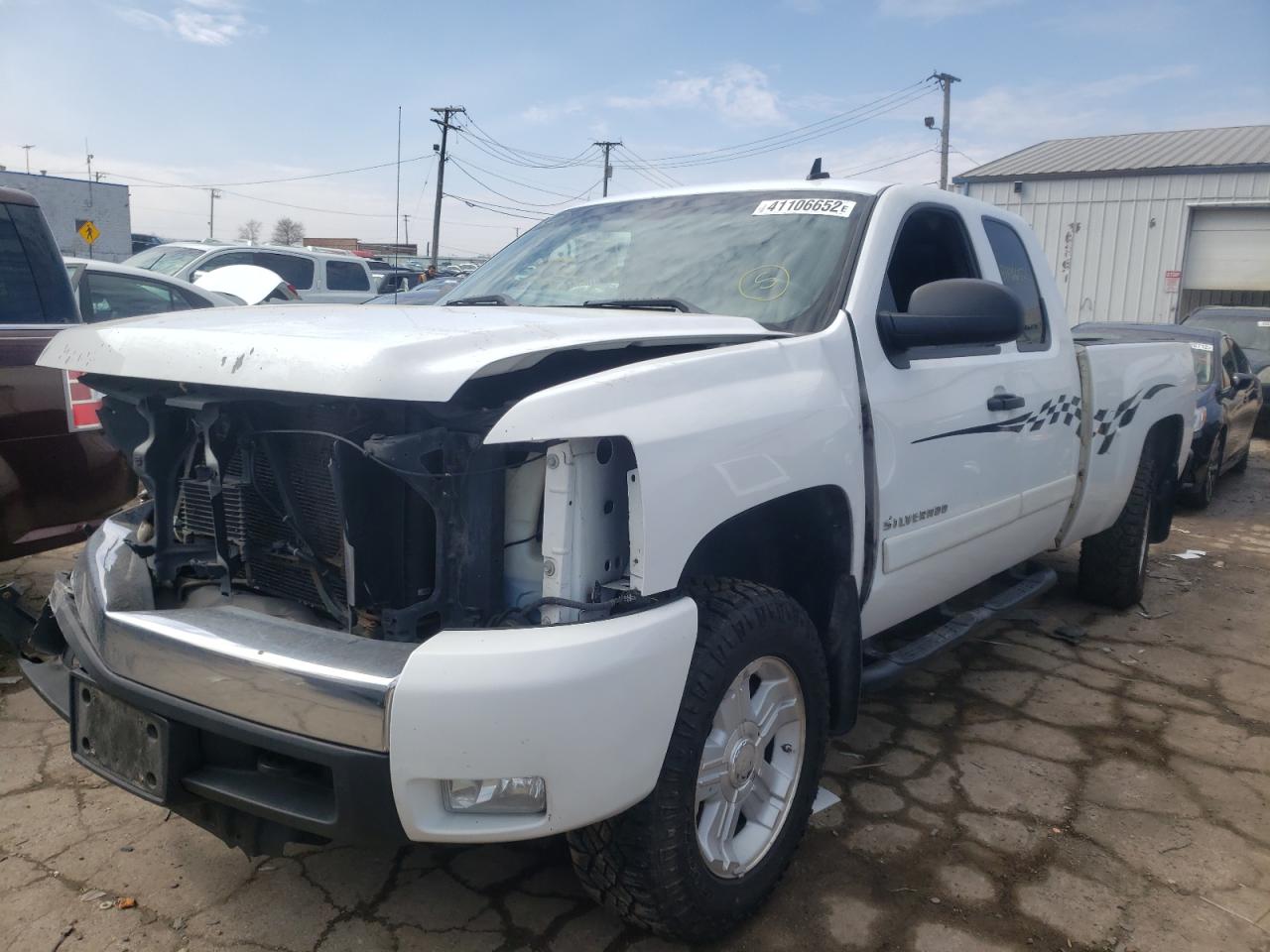 Photo 2 from auction – 2007 CHEVROLET SILVERADO with VIN 2GCEK190071734015