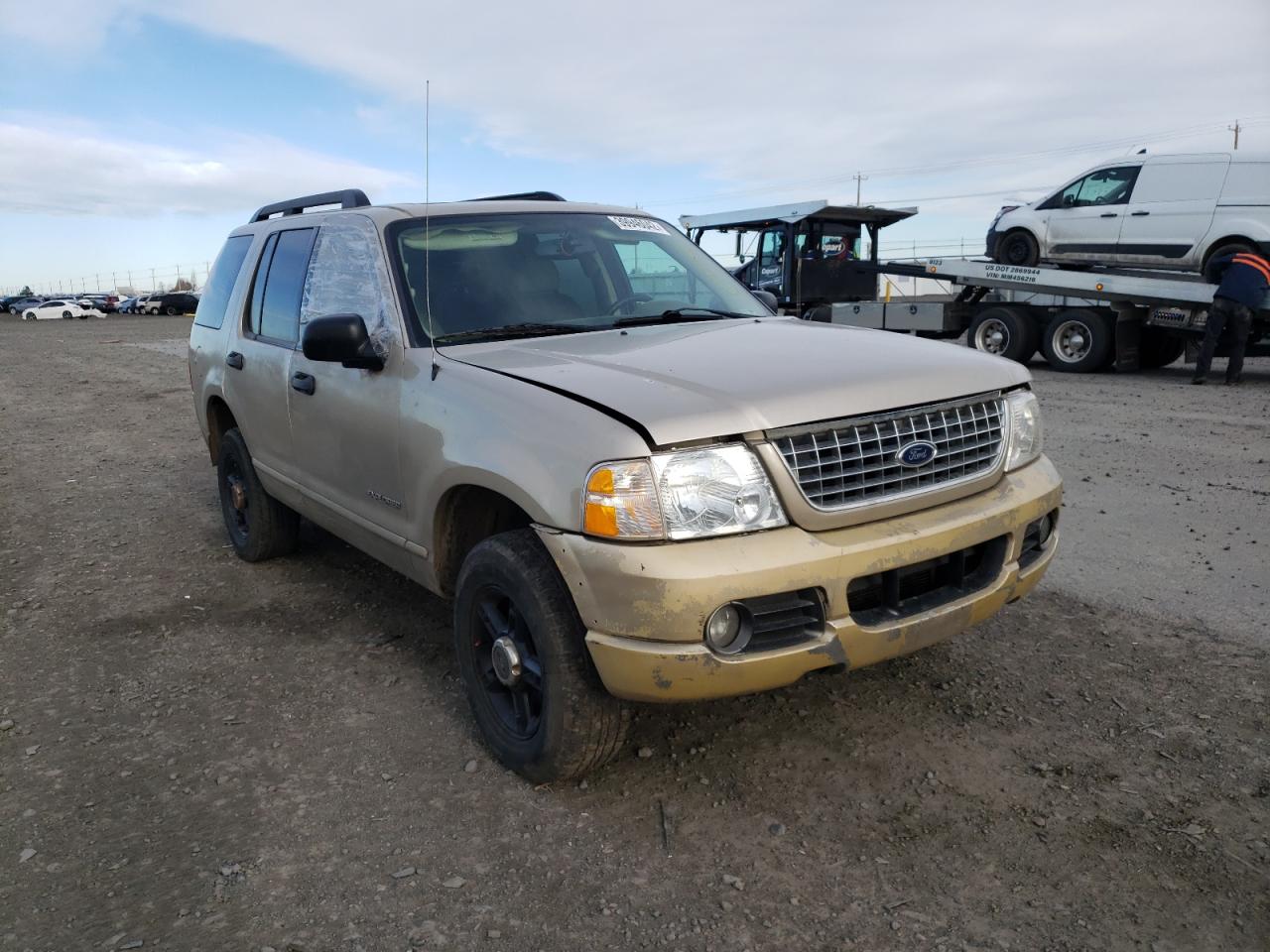 FORD EXPLORER X 2005 with VIN 1FMDU73K05ZA37415 - Photo from auction