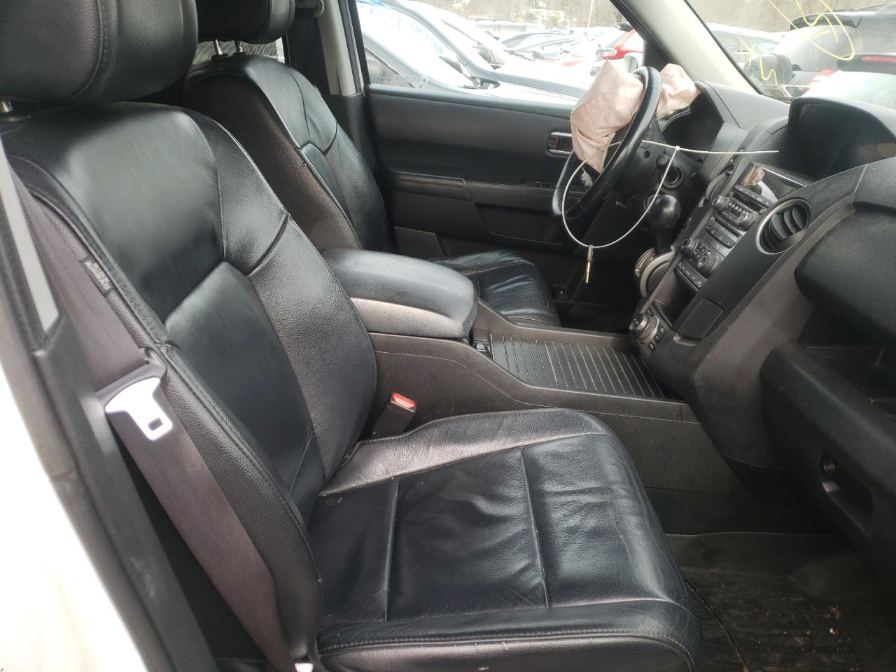 Photo 5 from auction – 2013 HONDA PILOT TOUR with VIN 5FNYF4H95DB006542