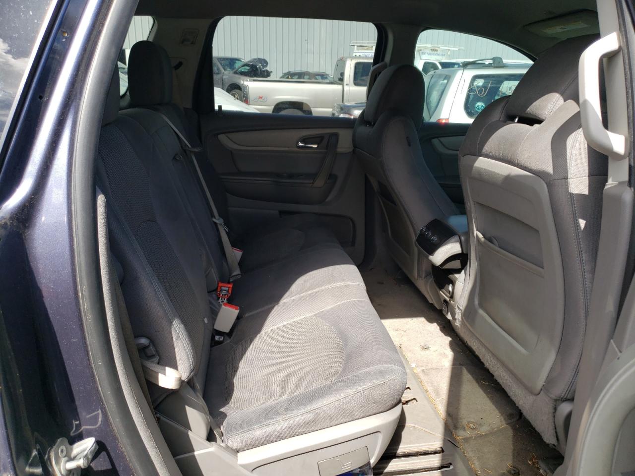 Photo 6 from auction – 2014 CHEVROLET TRAVERSE L with VIN 1GNKVFKD1EJ308316