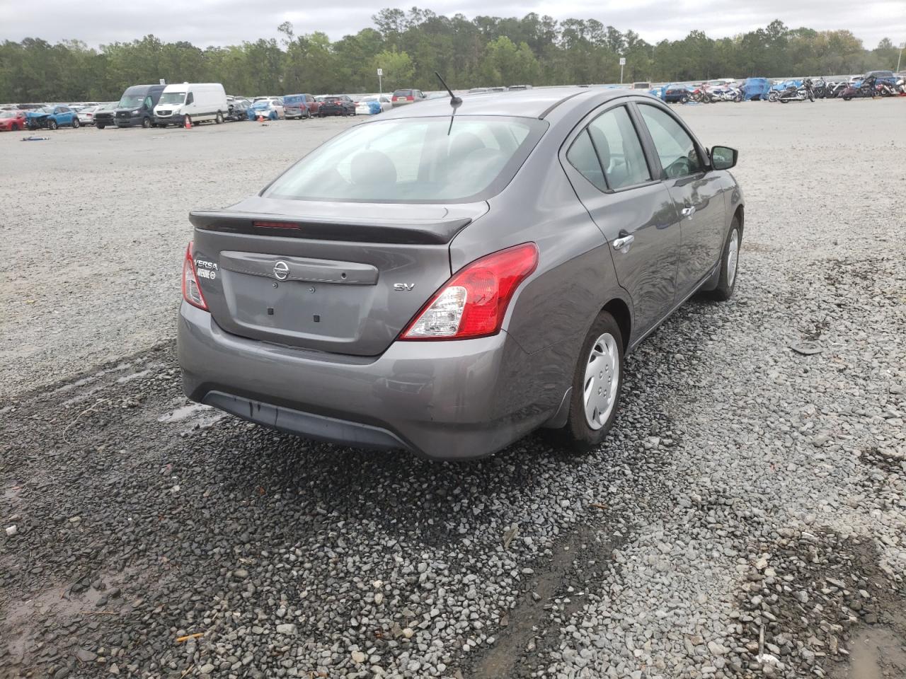 Photo 4 from auction – 2017 NISSAN VERSA S with VIN 3N1CN7AP1HL820110