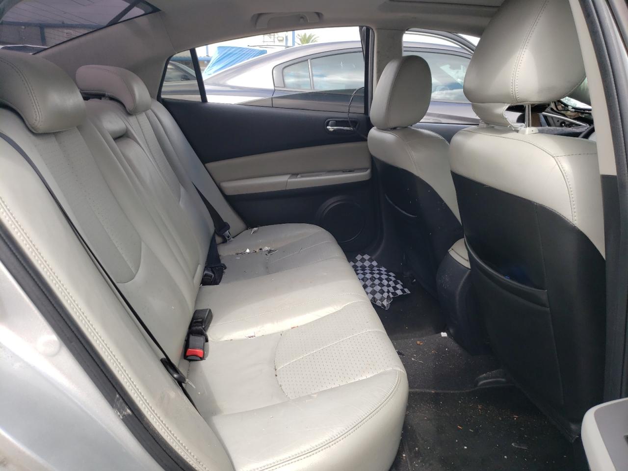 Photo 6 from auction – 2009 MAZDA 6 I with VIN 1YVHP82AX95M33127