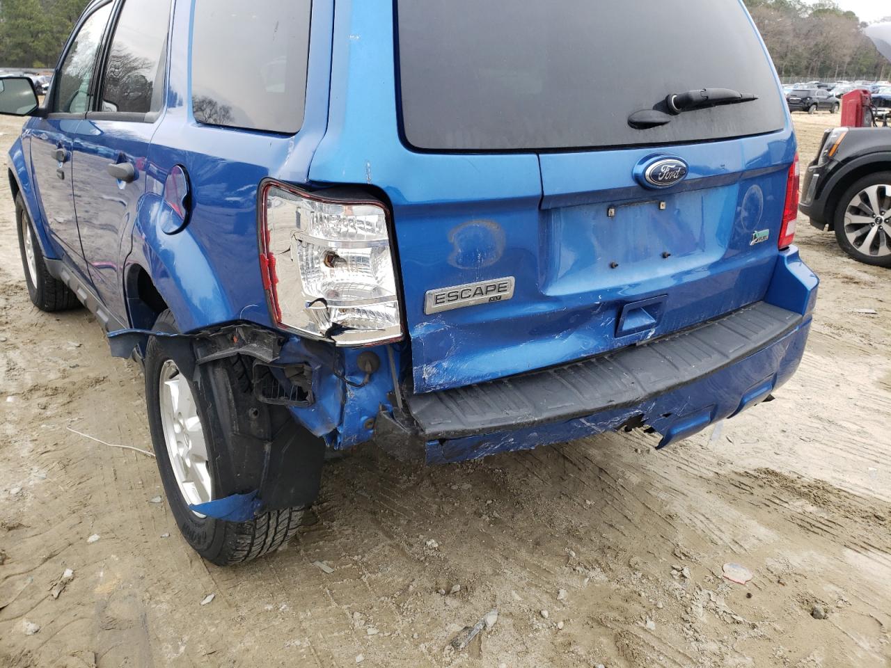 Photo 9 from auction – 2011 FORD ESCAPE XLT with VIN 1FMCU0DG9BKC27781