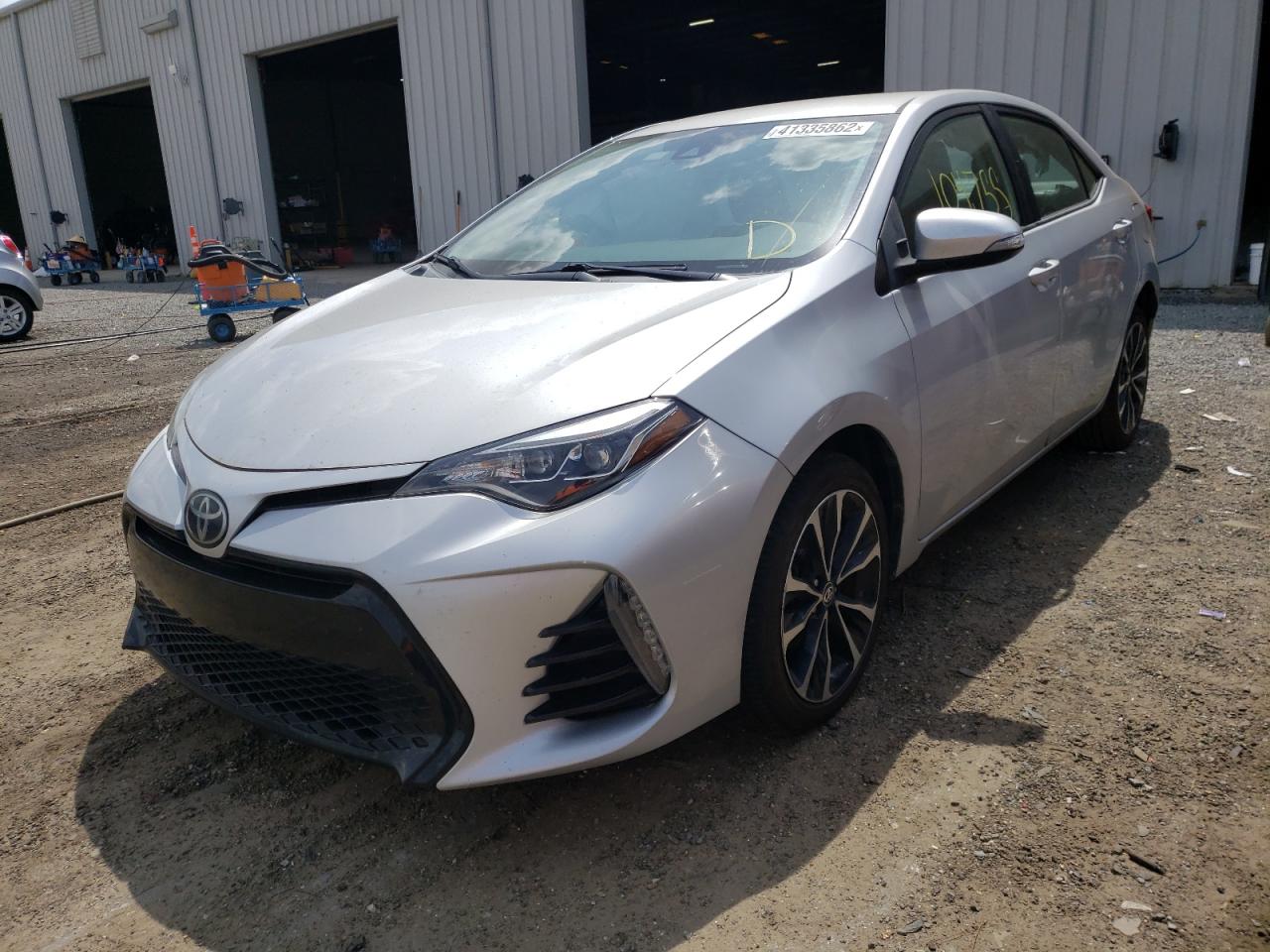 Photo 2 from auction – 2017 TOYOTA COROLLA L with VIN 5YFBURHE1HP581026