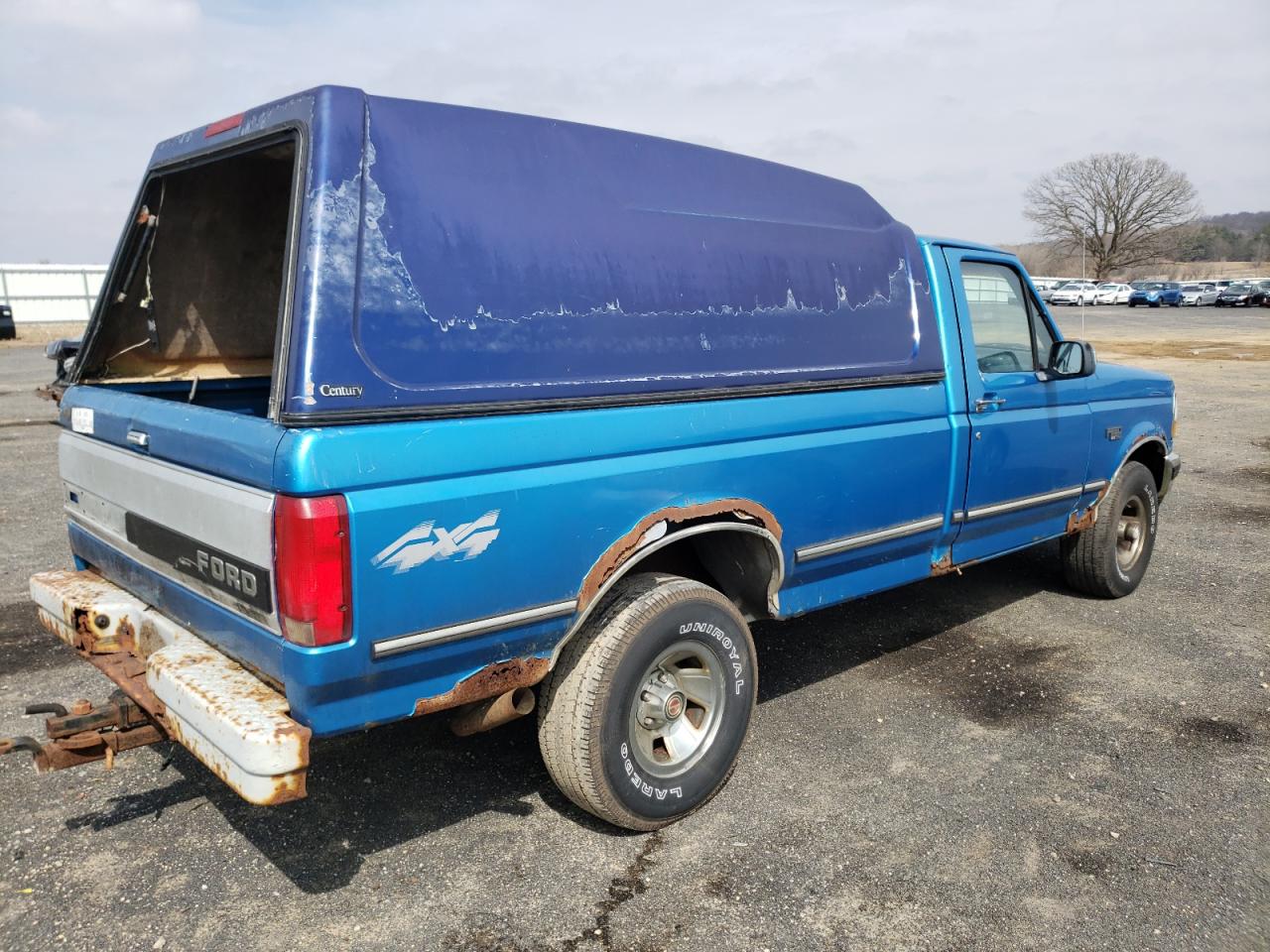 Photo 4 from auction – 1994 FORD F150 with VIN 1FTEF14Y4RLB07090