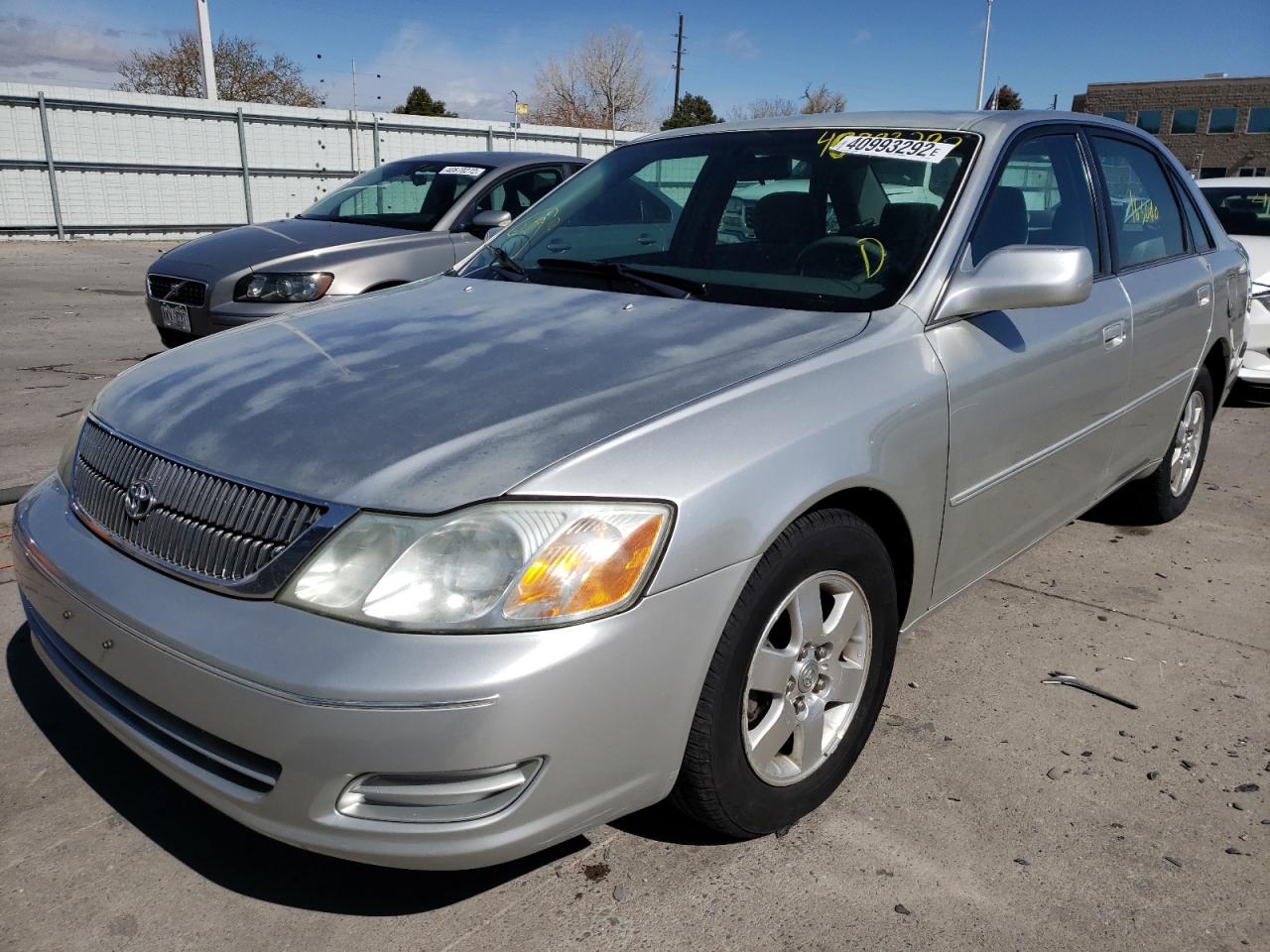 Photo 2 from auction – 2002 TOYOTA AVALON XL with VIN 4T1BF28B02U203292