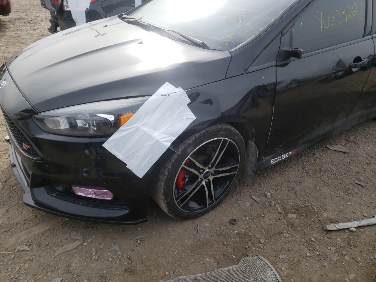 Photo 9 from auction – 2016 FORD FOCUS ST with VIN 1FADP3L94GL358077