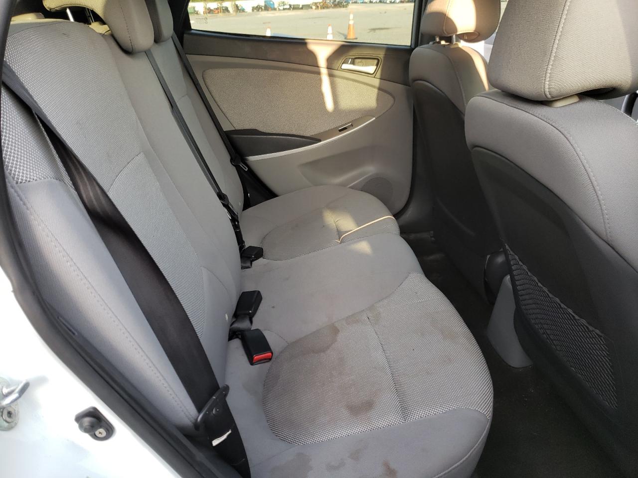 Photo 6 from auction – 2012 HYUNDAI ACCENT GLS with VIN KMHCT5AE1CU018544