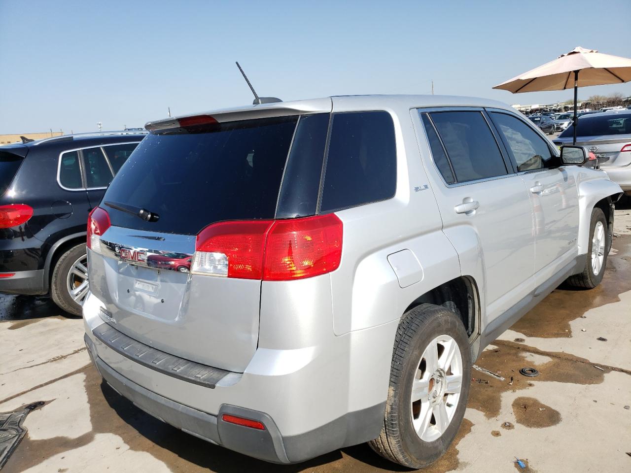 Photo 4 from auction – 2015 GMC TERRAIN SL with VIN 2GKALMEK3F6418506
