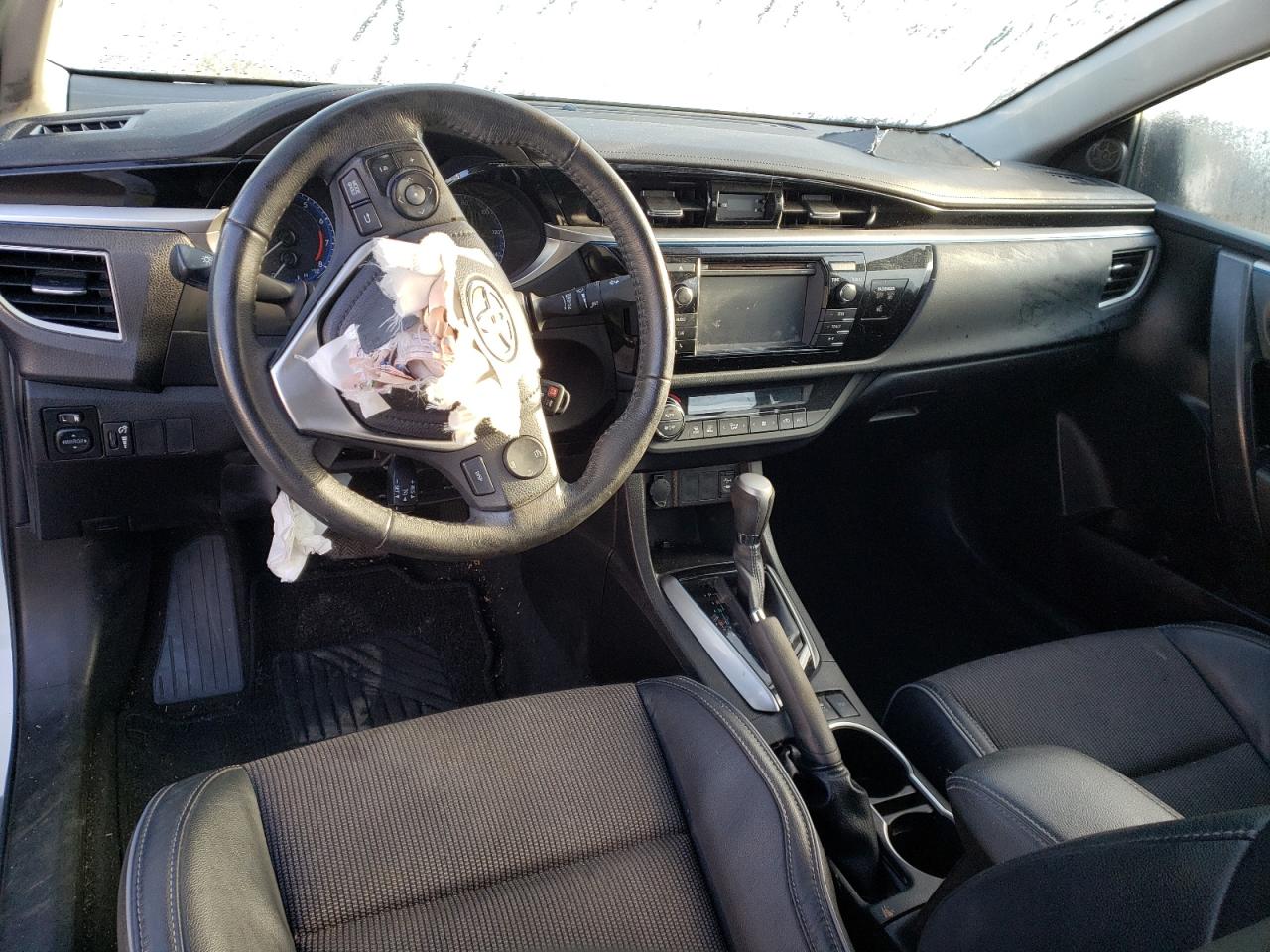 Photo 9 from auction – 2016 TOYOTA COROLLA L with VIN 5YFBURHE6GP465612