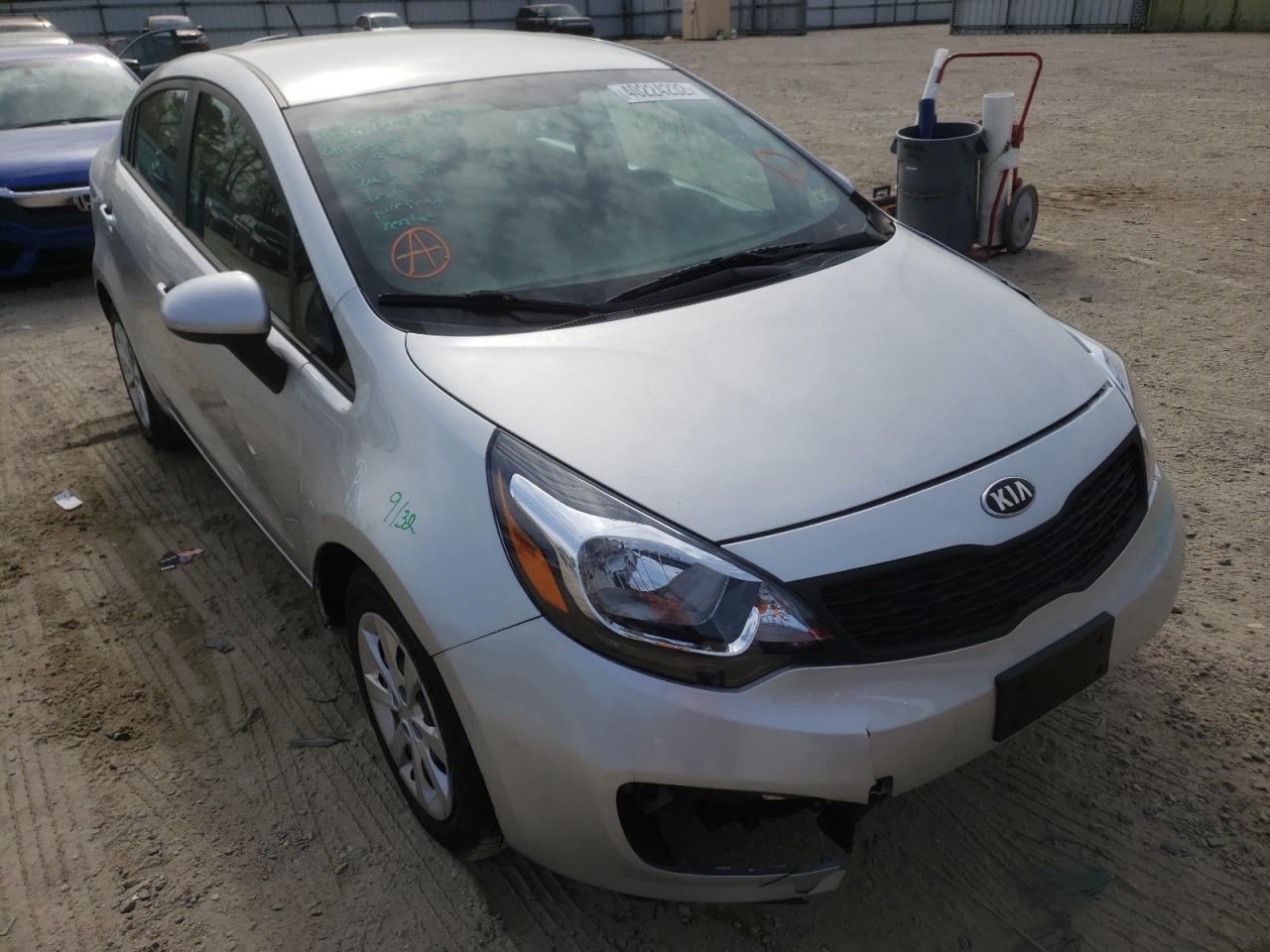 Zdjęcie 1 z aukcji – 2014 KIA RIO LX z VIN KNADM4A35E6415421