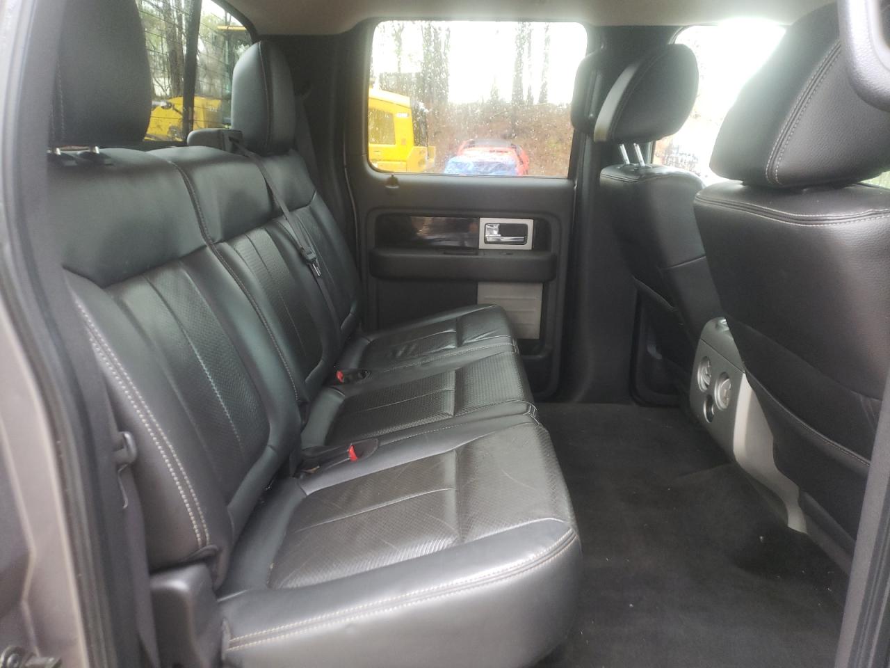 Photo 6 from auction – 2010 FORD F150 SUPER with VIN 1FTFW1CV8AKB58677