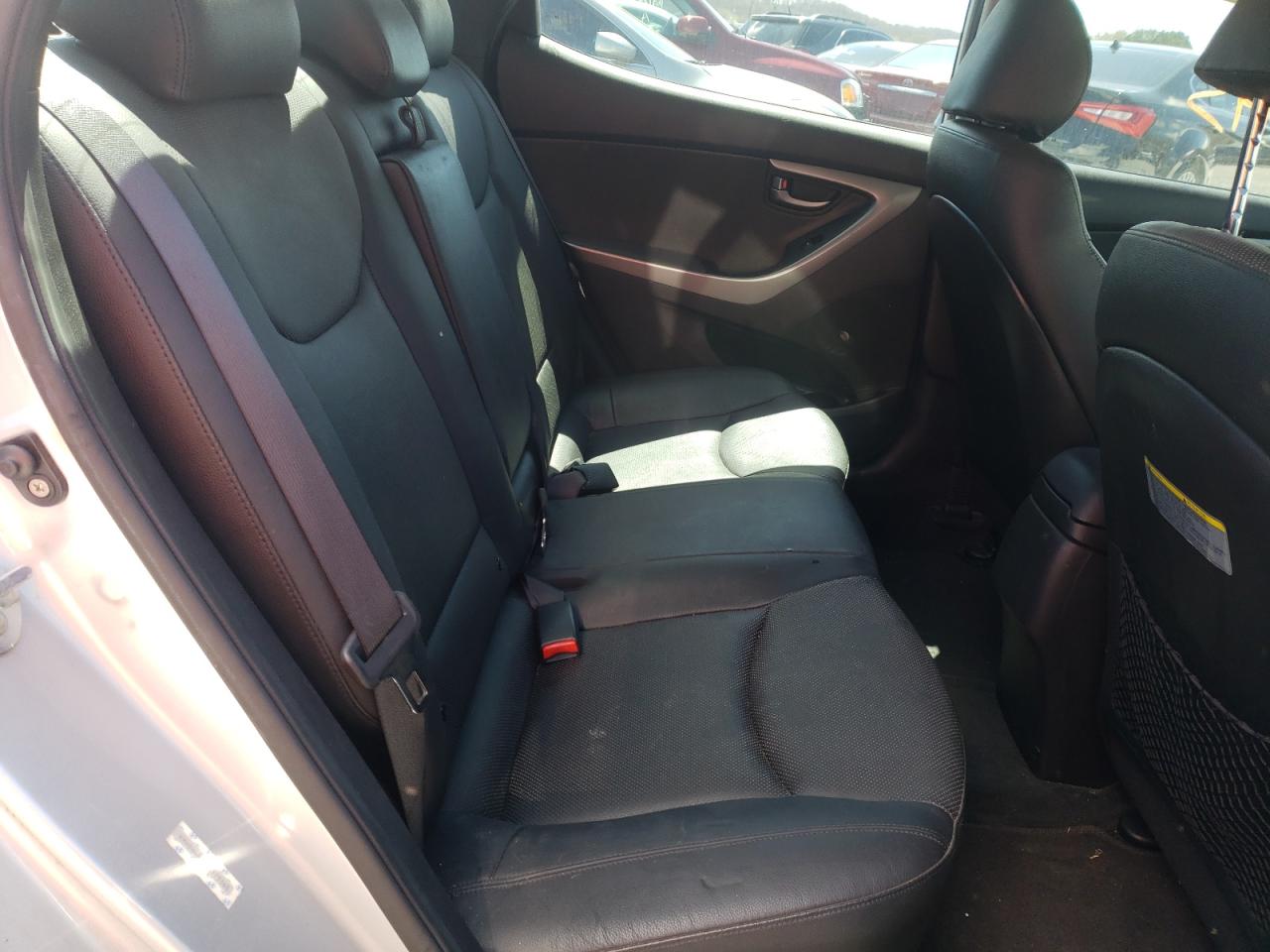Photo 6 from auction – 2014 HYUNDAI ELANTRA with VIN KMHDH4AH2EU173360