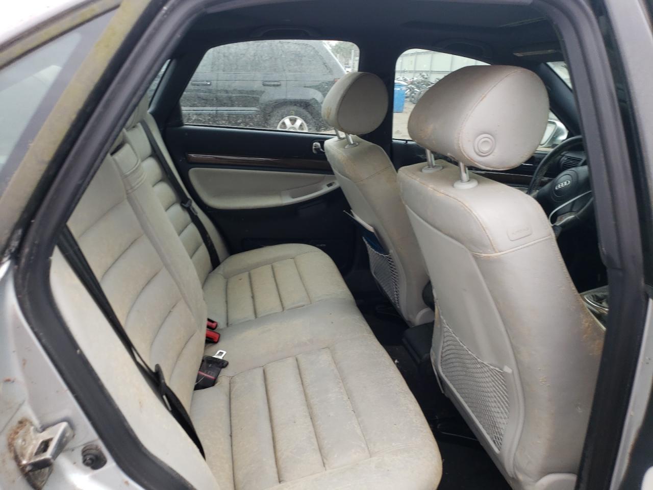 Photo 6 from auction – 2000 AUDI S4 2.7 QUA with VIN WAUDD68D3YA071910