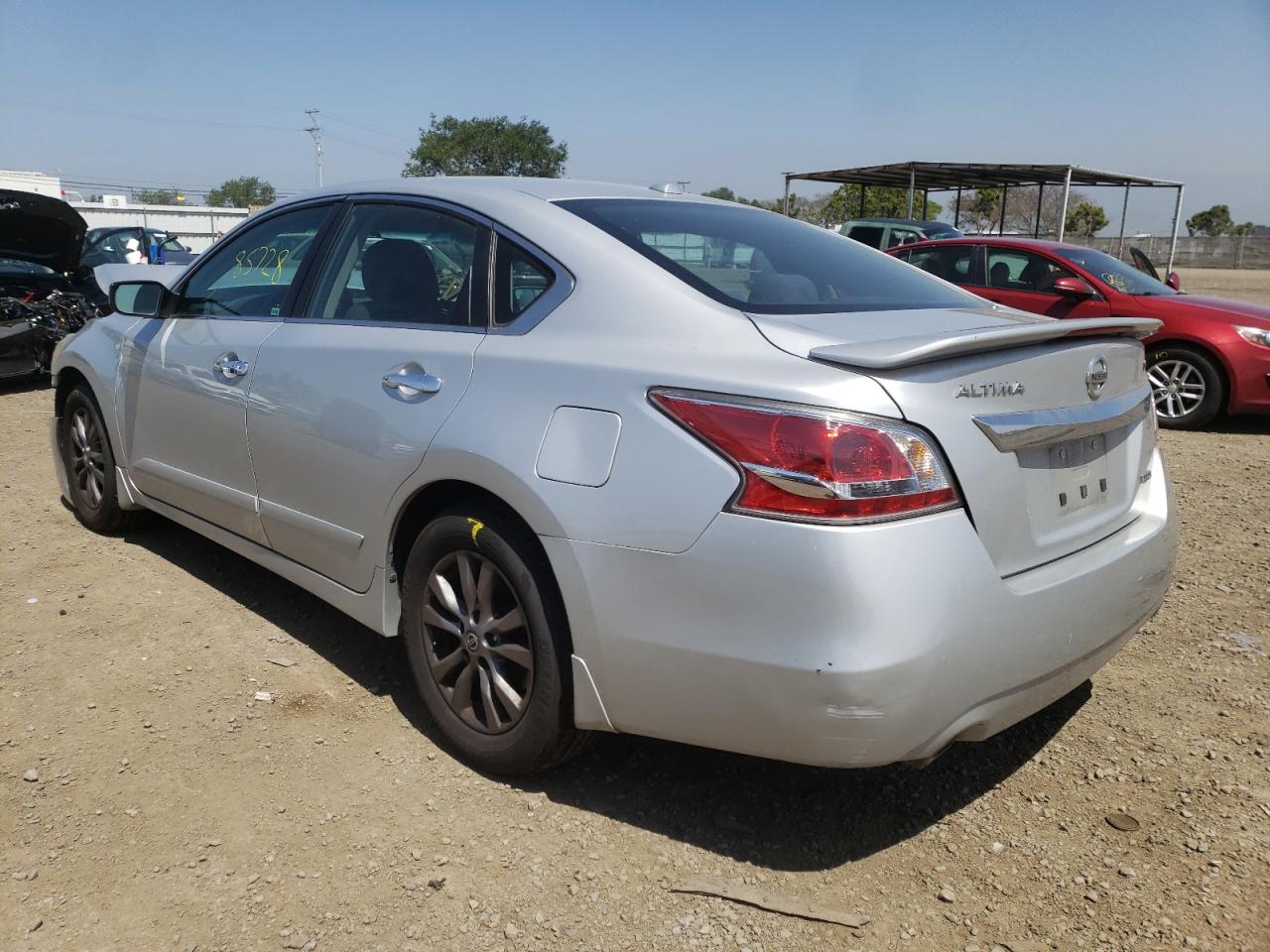 Photo 3 from auction – 2015 NISSAN ALTIMA 2.5 with VIN 1N4AL3AP1FC570207