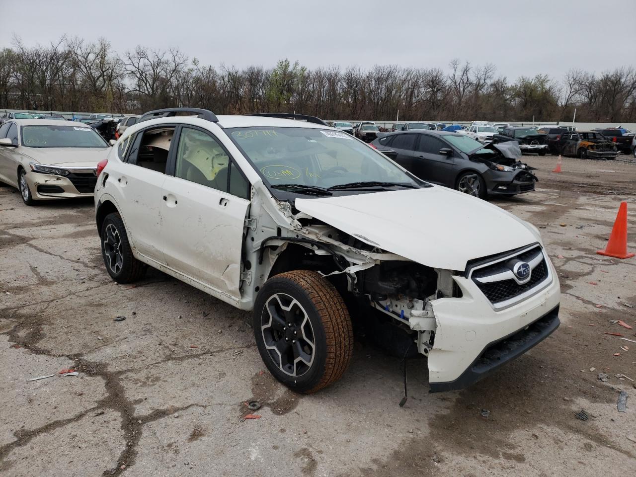 SUBARU XV CROSSTR 2015 with VIN JF2GPACC3F8307714 - Photo from auction
