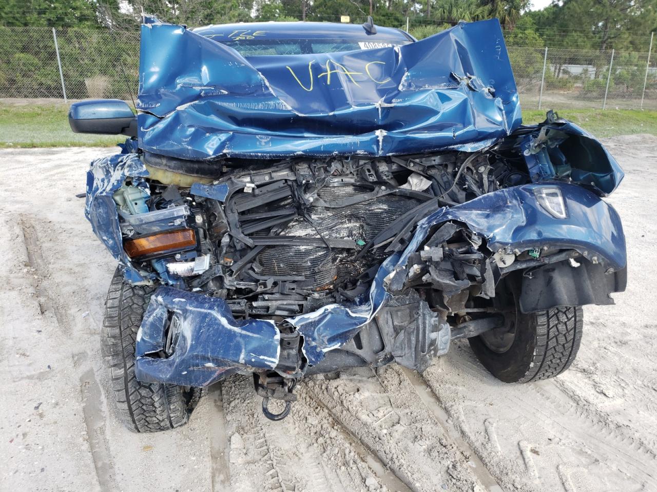 Photo 9 from auction – 2018 CHEVROLET SILVERADO with VIN 3GCUKREC0JG292667