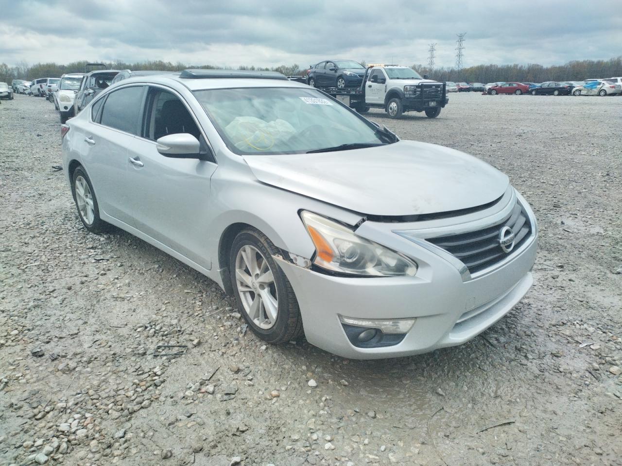 NISSAN ALTIMA 2.5 2015 with VIN 1N4AL3AP4FC131230 - Photo from auction
