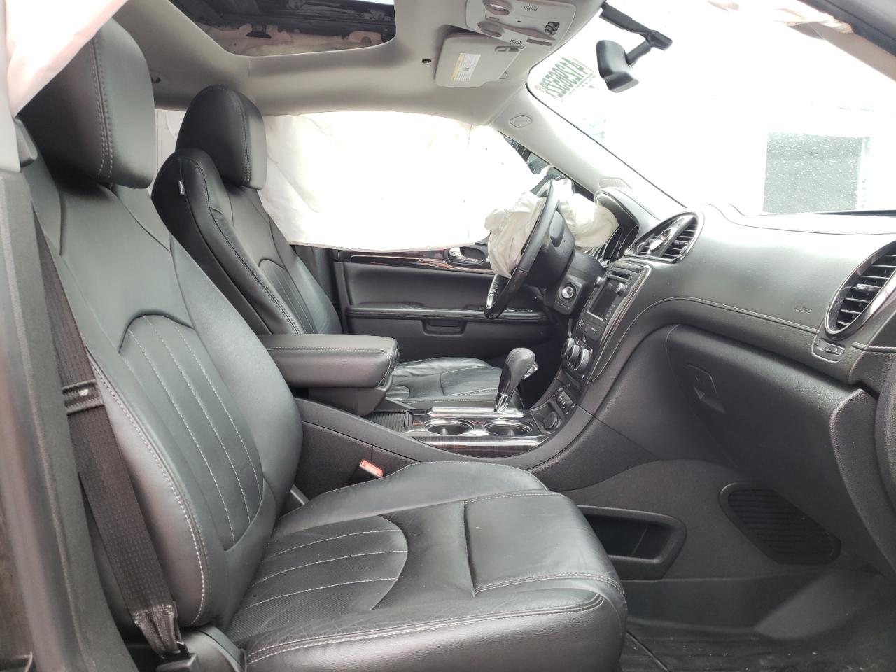 Photo 5 from auction – 2016 BUICK ENCLAVE with VIN 5GAKVBKD3GJ150048