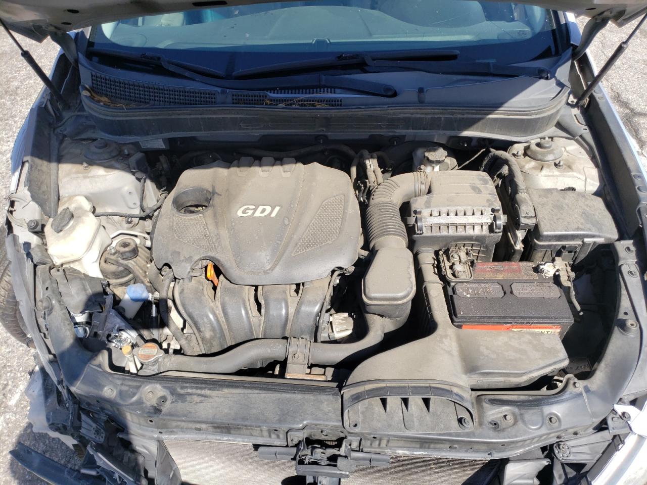 Photo 7 from auction – 2011 HYUNDAI SONATA SE with VIN 5NPEC4AC6BH015542